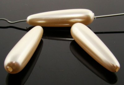 CULTURA 30X8MM TEAR DROP SMOOTH JAPANESE PEARLS - Lot of 12 CULTURA 30X8MM TEAR DROP SMOOTH JAPANESE PEARLS - Lot of 12