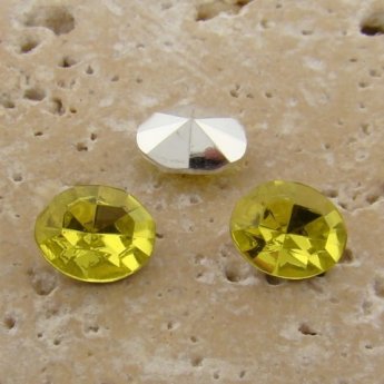 Lime Jonquil Jewel - 10x8mm Oval Faceted Gem Jewel - Lots of 144 Lime Jonquil Jewel - 10x8mm Oval Faceted Gem Jewel - Lots of 144