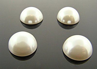 14MM WHITE HIGH DOME PEARL ROUND CABOCHONS - Lot of 144 14MM WHITE HIGH DOME PEARL ROUND CABOCHONS - Lot of 144