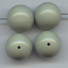 ALOE GREEN 16MM SMOOTH ROUND BEADS - Lot of 12 ALOE GREEN 16MM SMOOTH ROUND BEADS - Lot of 12